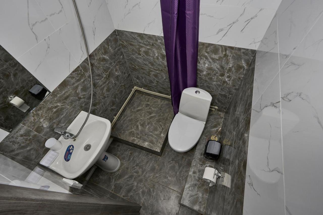 Апарт 33 Aparthotel Almaty Exterior photo